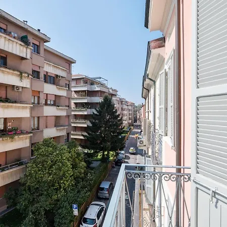 Ariediparma Apartman *